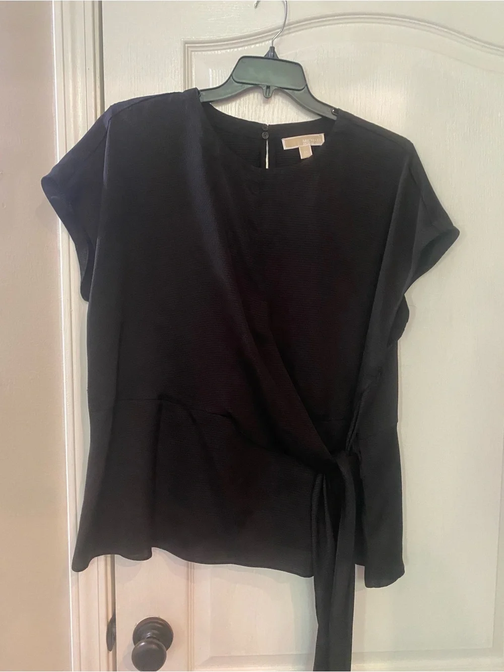 Michael Kors Black Short Sleeve Tie-Waist Blouse